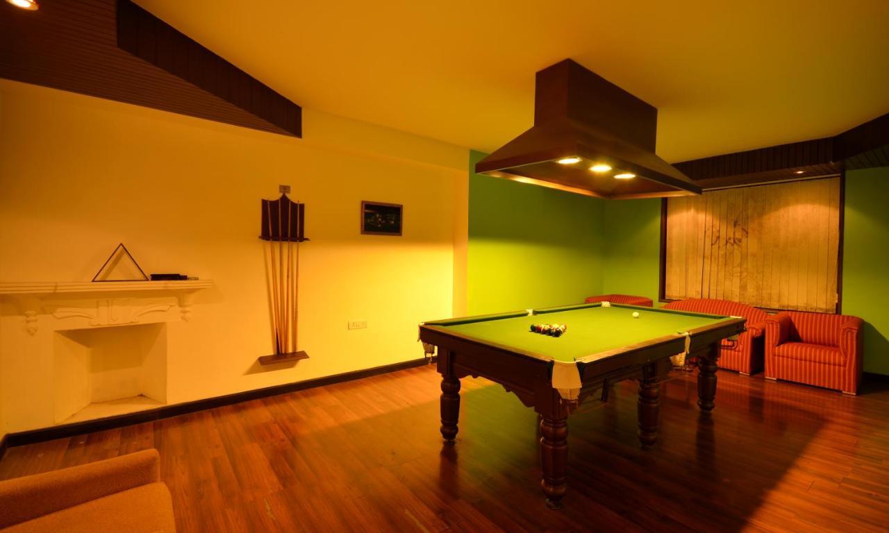 Shervani Hilltop Resort Nainital Kültér fotó
