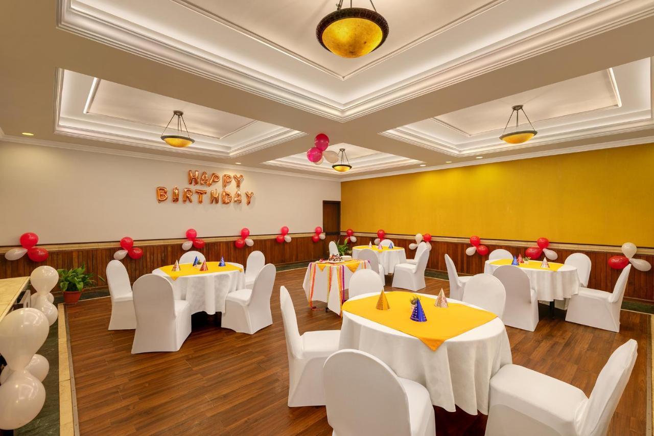 Shervani Hilltop Resort Nainital Kültér fotó