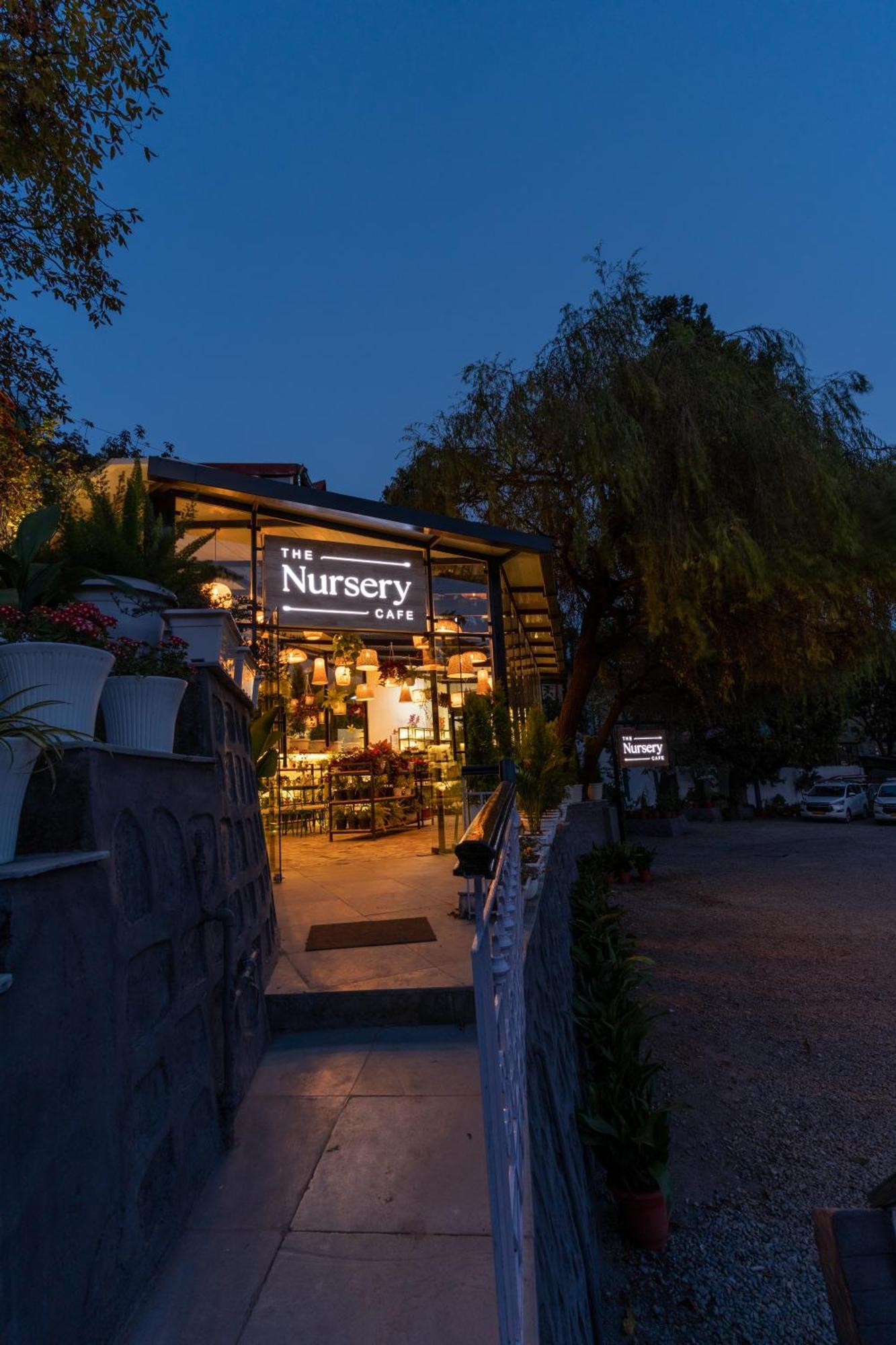 Shervani Hilltop Resort Nainital Kültér fotó