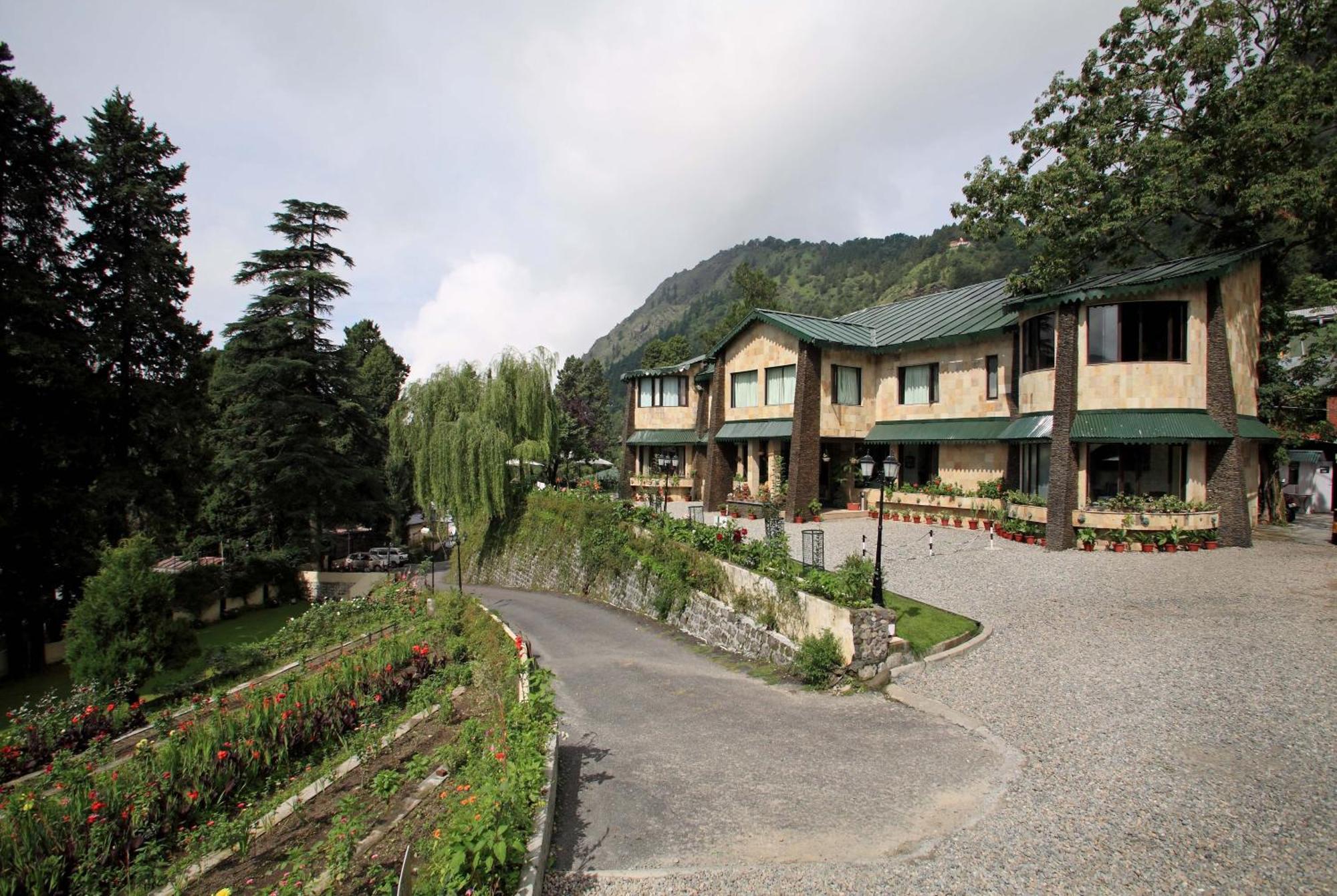 Shervani Hilltop Resort Nainital Kültér fotó