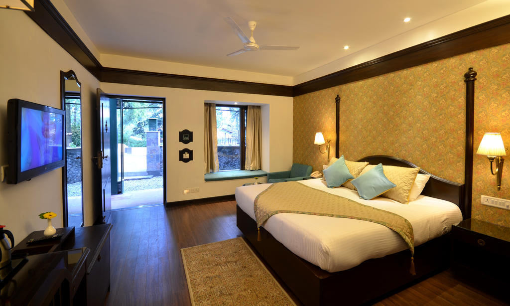 Shervani Hilltop Resort Nainital Kültér fotó